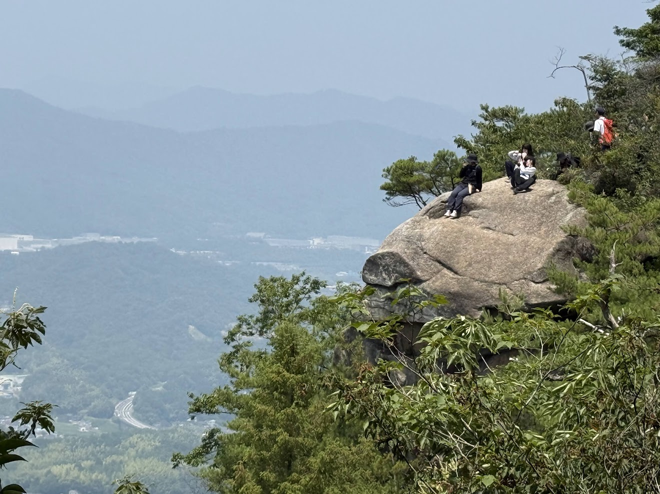 【募集】7/5（日）日本大学史初の山越え通学路！イチダイトレイルをWALK＆整備体験しませんか？！